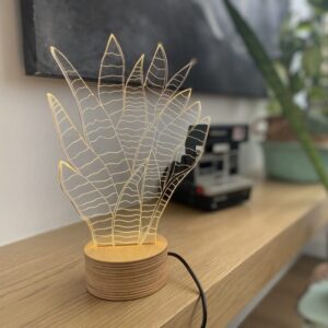 מנורת אווירה בצורת סנסיווריה